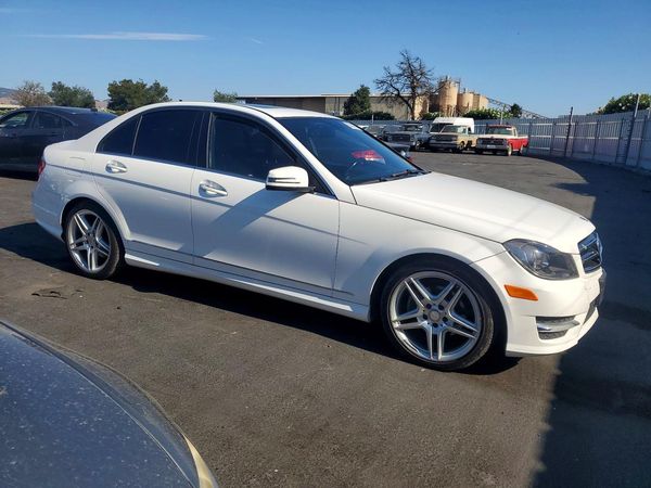 2014 MERCEDES-BENZ C C250