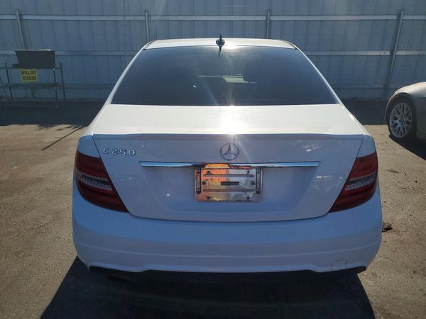 2014 MERCEDES-BENZ C C250