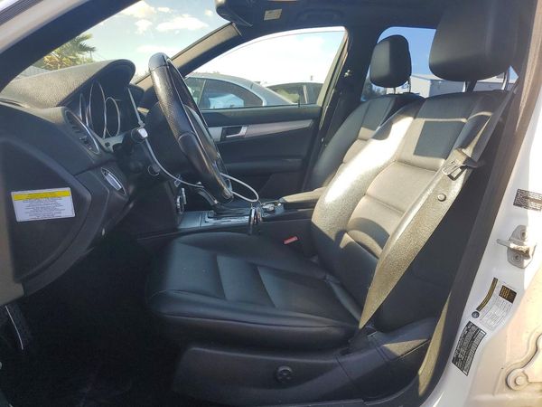 2014 MERCEDES-BENZ C C250