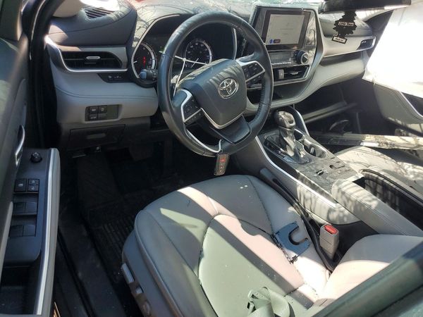 2023 TOYOTA HIGHLANDER