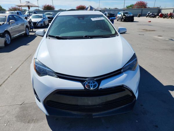 2017 TOYOTA COROLLA