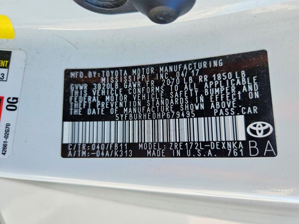2017 TOYOTA COROLLA