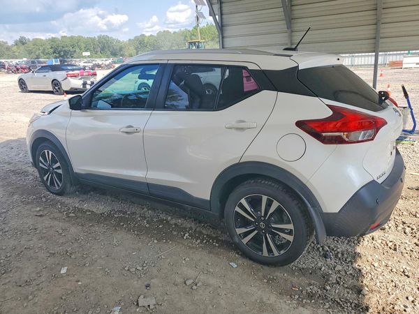 2020 NISSAN KICKS