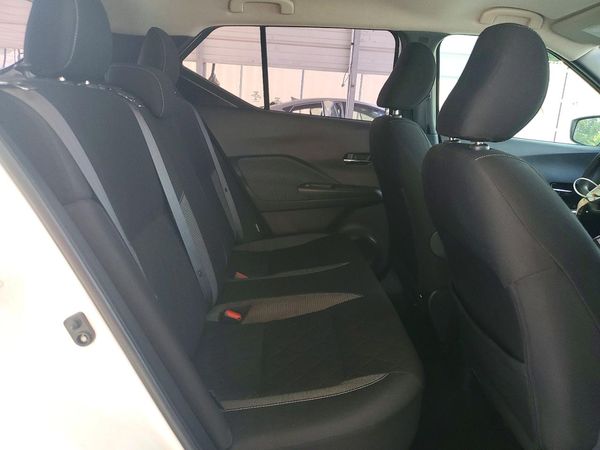 2020 NISSAN KICKS