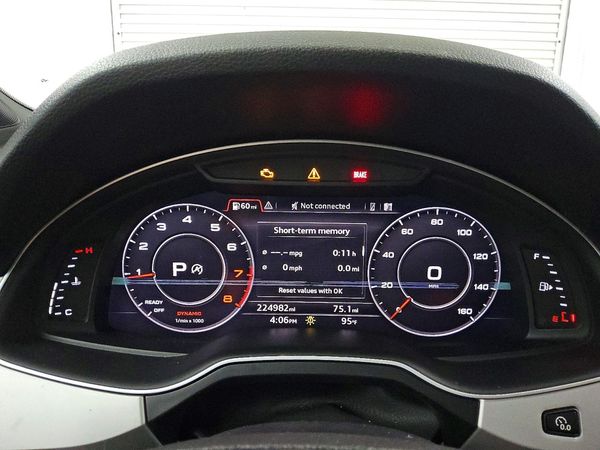 2018 AUDI Q7 quattro Premium Plus