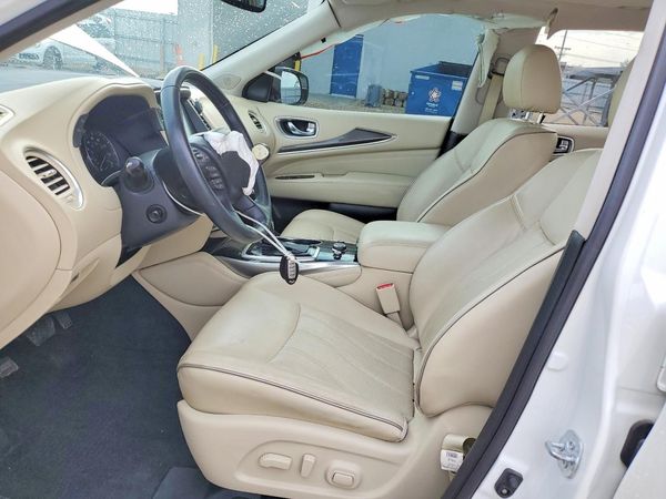 2017 INFINITI QX60 — DENT