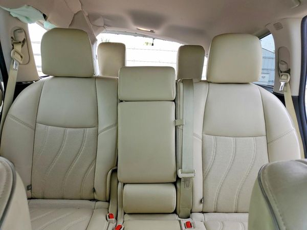2017 INFINITI QX60 — SUVN