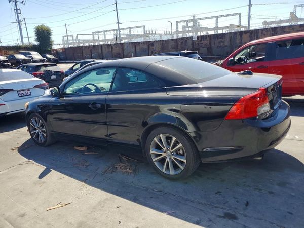 2012 VOLVO C70
