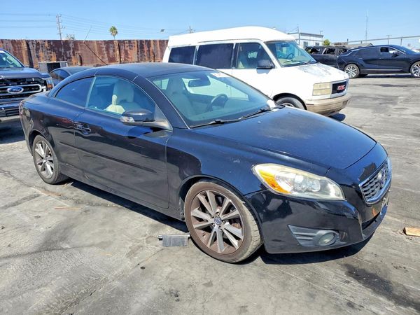 2012 VOLVO C70