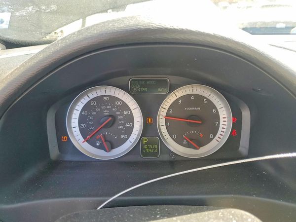 2012 VOLVO C70