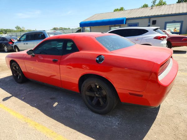 2014 DODGE CHALLENGER Base