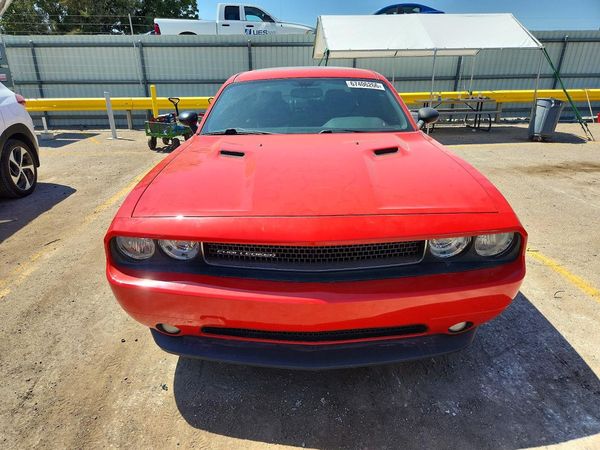 2014 DODGE CHALLENGER Base