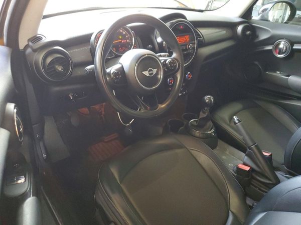 2015 MINI COOPER