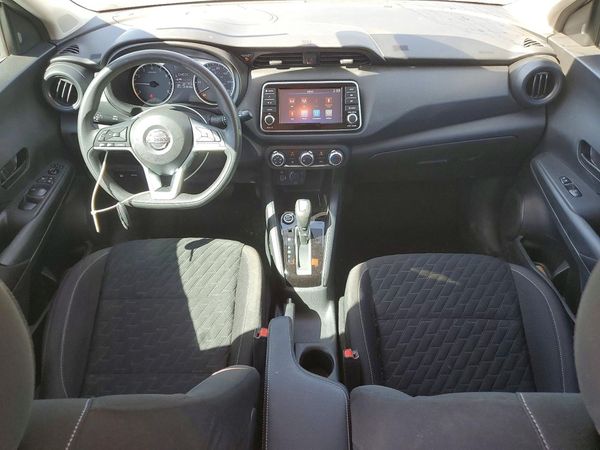 2021 NISSAN KICKS