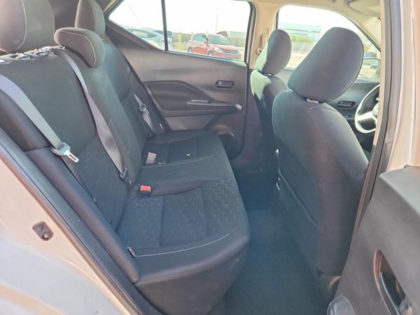 2021 NISSAN KICKS
