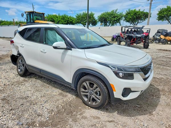 2023 KIA SELTOS
