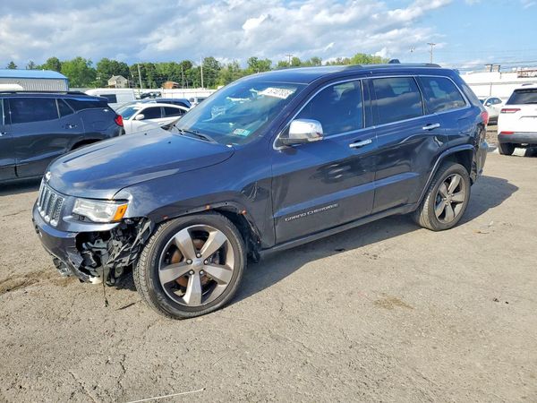 2016 JEEP CHEROKEE Overland — Front 3/4