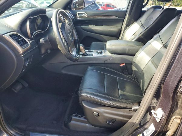 2016 JEEP CHEROKEE Overland — DENT