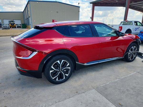 2023 KIA EV6 Light, Wind