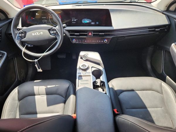 2023 KIA EV6 Light, Wind