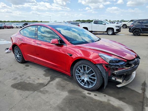 2022 TESLA MODEL 3