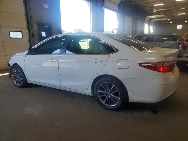 2017 TOYOTA CAMRY