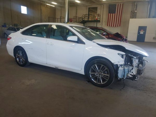 2017 TOYOTA CAMRY