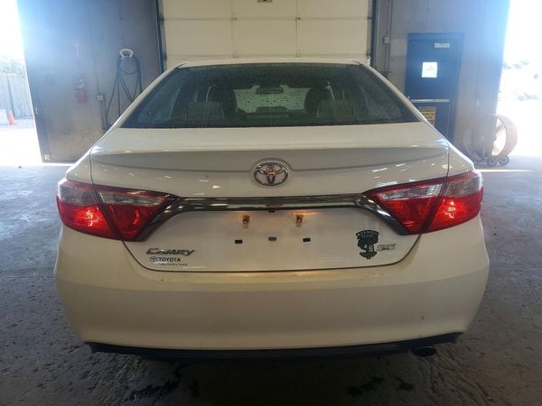 2017 TOYOTA CAMRY