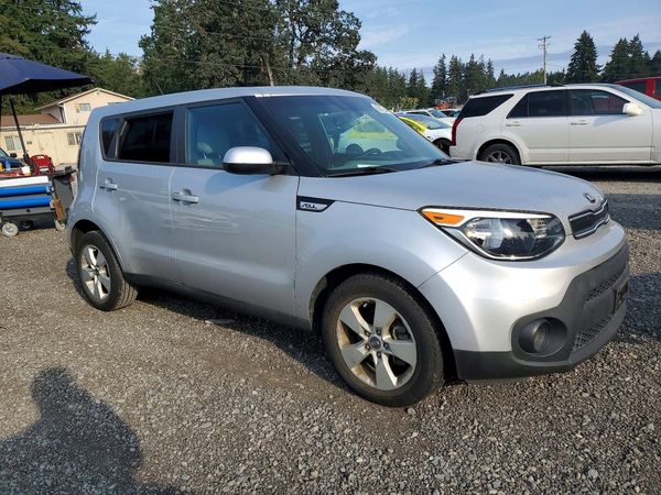 2018 KIA SOUL Base