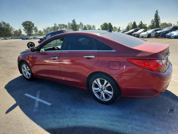 2013 HYUNDAI SONATA