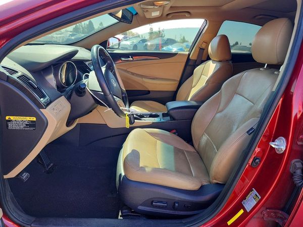 2013 HYUNDAI SONATA