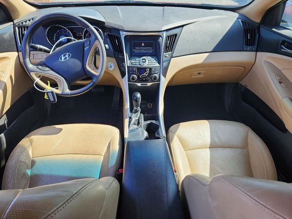 2013 HYUNDAI SONATA