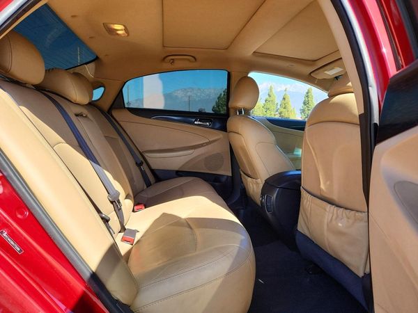 2013 HYUNDAI SONATA