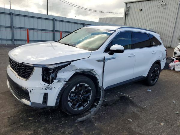 2024 KIA SORENTO