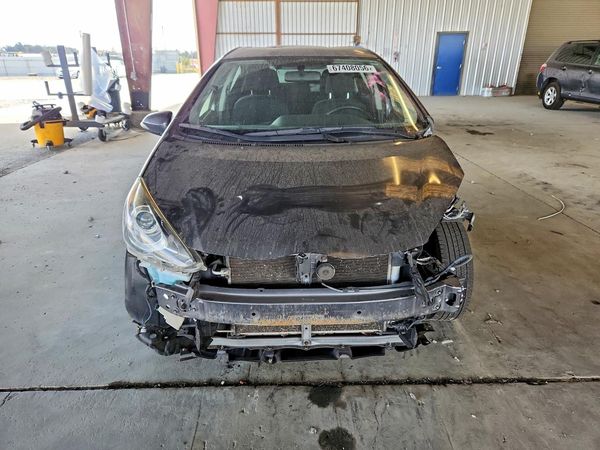2015 TOYOTA PRIUS — DIRF