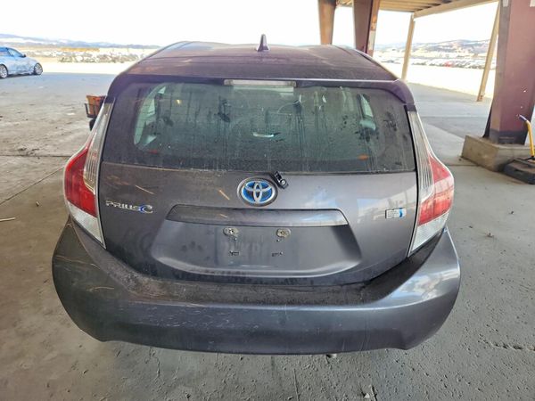 2015 TOYOTA PRIUS — DIRR