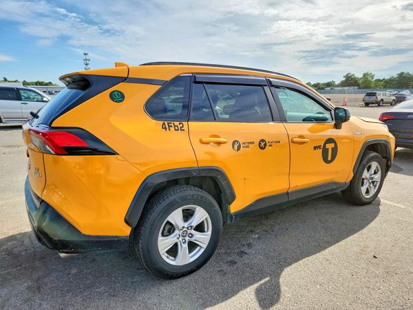 2019 TOYOTA RAV4 LE HV 4WD