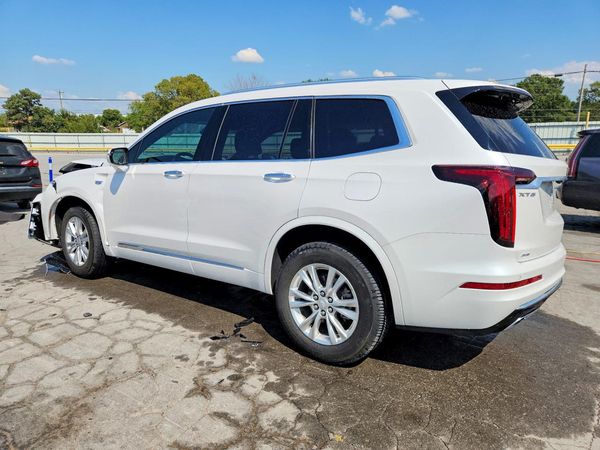 2024 CADILLAC XT6 Luxury