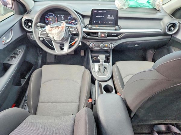 2024 KIA FORTE