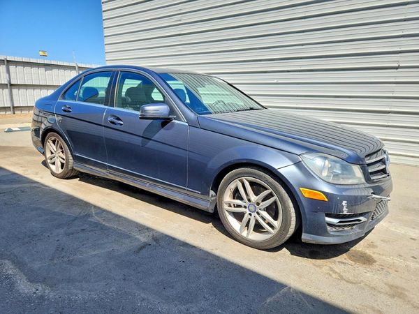2014 MERCEDES-BENZ C C250
