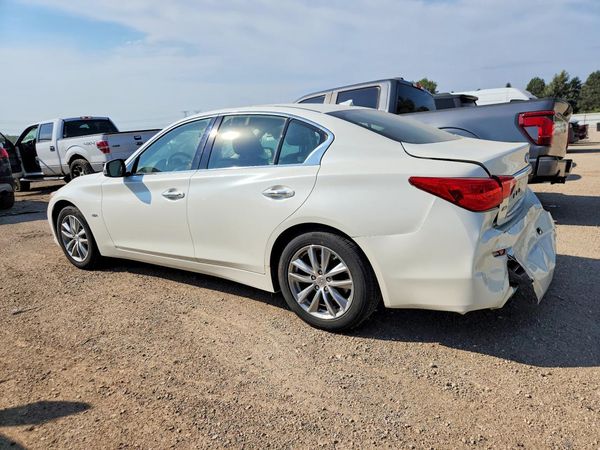 2017 INFINITI Q50