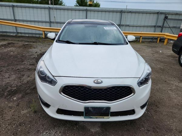 2014 KIA CADENZA