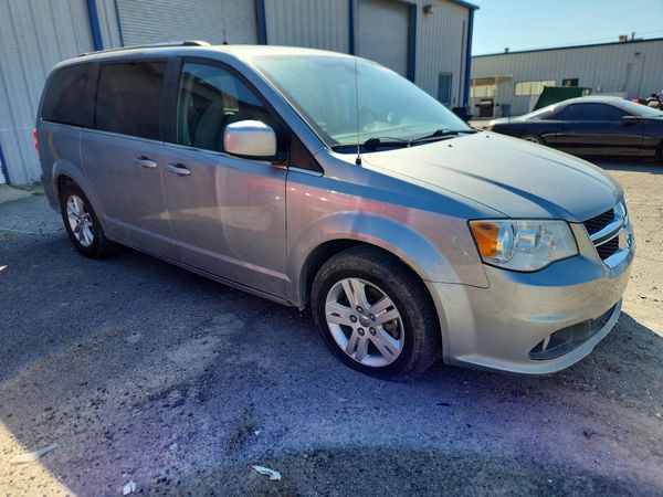 2019 DODGE CARAVAN SXT