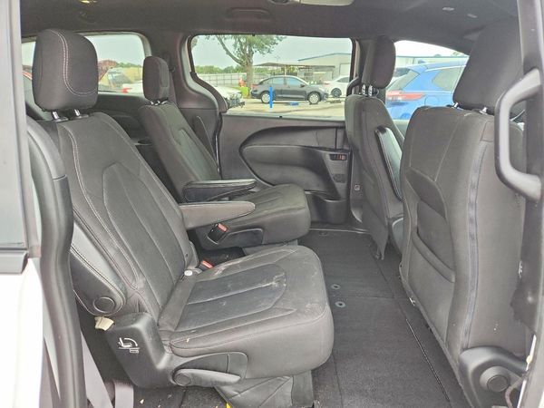 2020 CHRYSLER PACIFICA