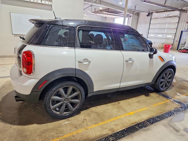 2014 MINI COOPER