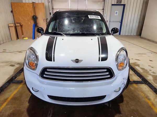 2014 MINI COOPER