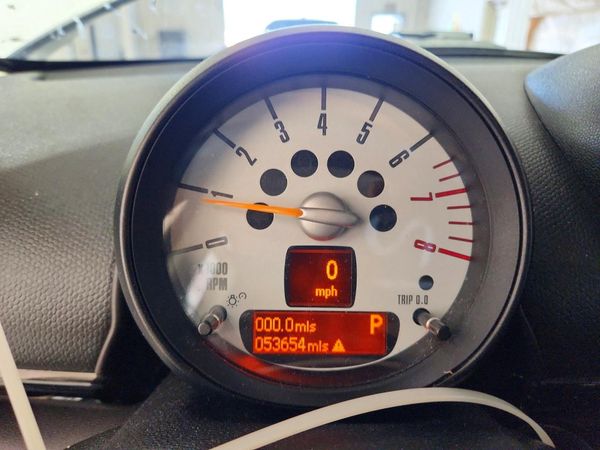 2014 MINI COOPER