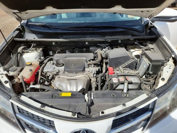 2013 TOYOTA RAV4 Standard — Engine bay