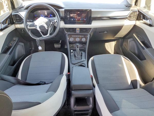 2025 VOLKSWAGEN TAOS