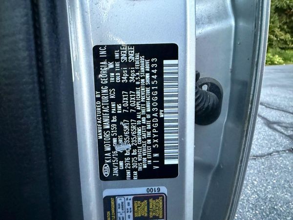 2016 KIA SORENTO L / LX